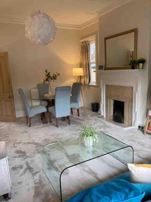 Garden Apartment, Central Harrogate With Parking 外观 照片