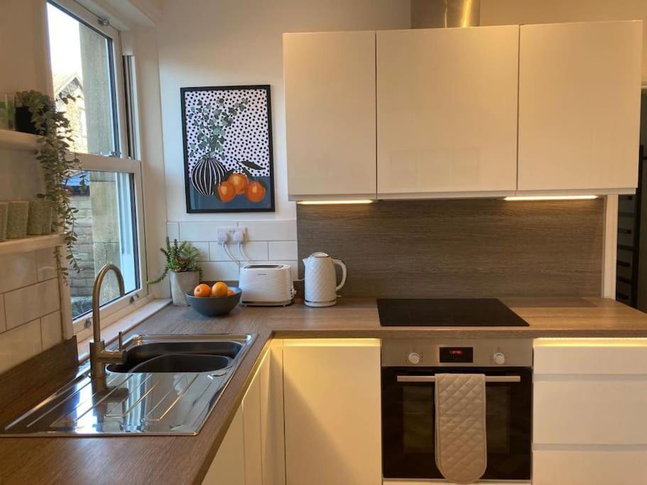 Garden Apartment, Central Harrogate With Parking 外观 照片
